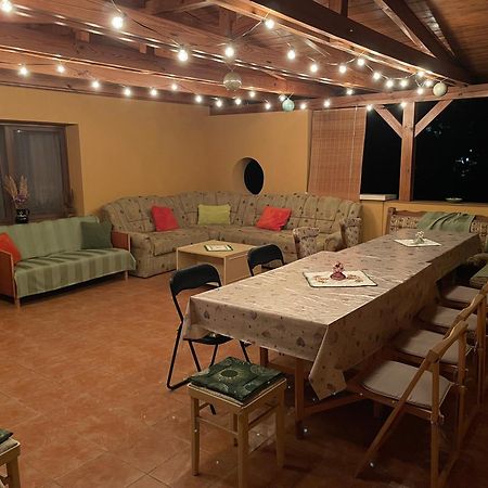 Jazmin-Szieszta Apartmanhaz Balatonfuered Buitenkant foto